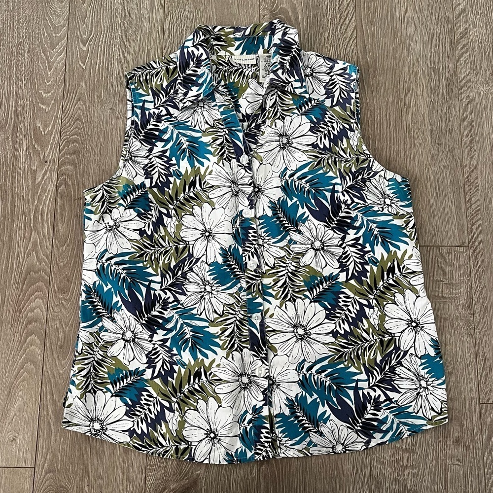 White Stag Womens Blouse Size L (12/14) Blue Floral Sleeveless Button Down